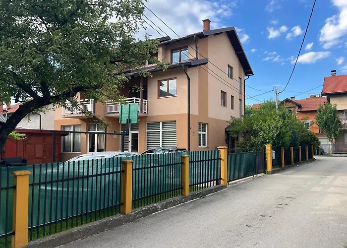 La Bocca Apartment Free Parking
